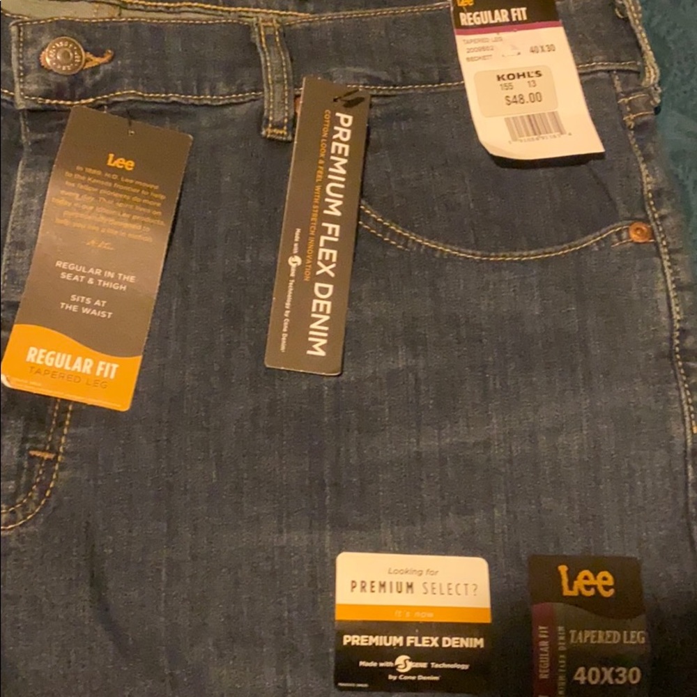 Jean - Picture 2 of 3
